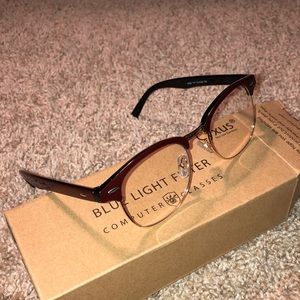 Blue light filter glasses